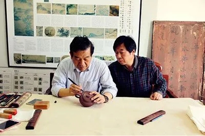 談躍偉紫砂壺簡介