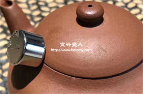 石黃紫砂壺可以吸住磁鐵嗎  3