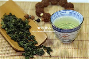 烏龍生茶也適合用石黃紫砂壺泡