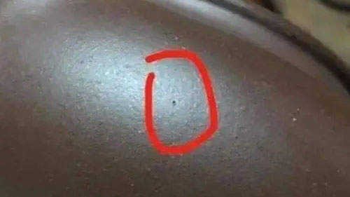 紫砂壺上有小黑點正常嗎2