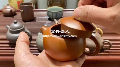 如何看紫砂壺?zé)Y(jié)的溫度