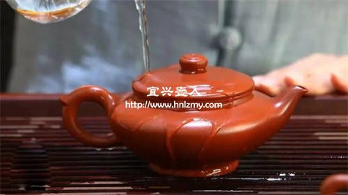 如何看紫砂壺?zé)Y(jié)的溫度