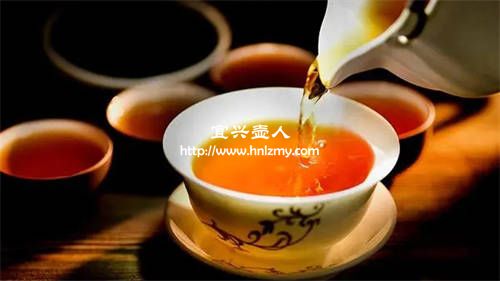 冬天用紫砂壺喝紅茶的好處