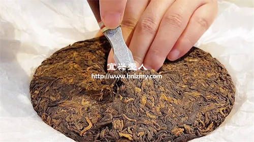 如何用紫砂壺泡普洱茶