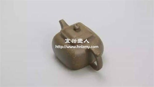 紫砂壺經(jīng)典器型推薦之全手工原礦四方坦然