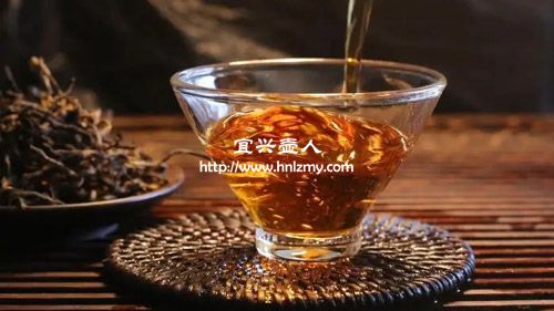 泡紅茶用紫砂壺和柴燒壺哪個好