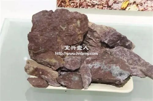 紫砂壺泥料有新泥和老泥的區別嗎