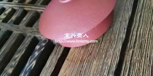 紫砂壺內外顏色不同是化工壺嗎