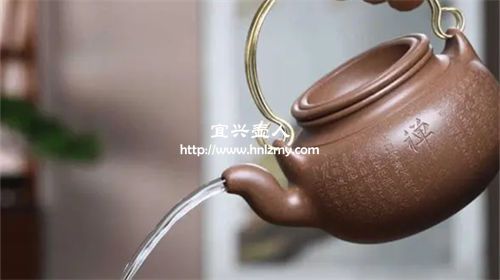 紫砂壺倒茶流口水怎么辦