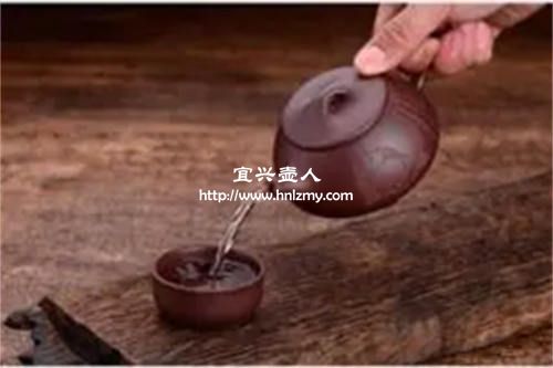 紫砂壺出水好不好跟什么有關(guān)