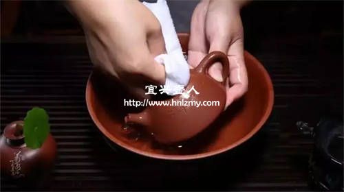 正確清理紫砂壺的方法有哪些