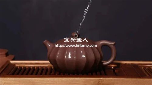 紫砂壺加熱水
