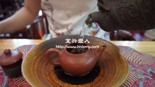普洱茶生茶能用紫砂壺泡嗎2