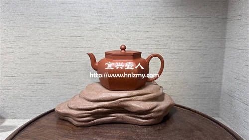 機制壺只能是圓壺，方壺用機器無法制作