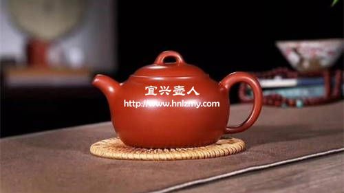 紫砂壺和化工壺的對(duì)比