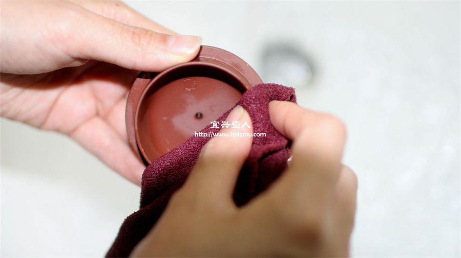 紫砂壺清洗老茶銹