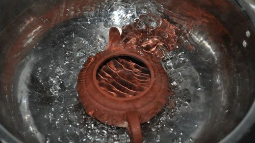 紫砂壺開壺和養(yǎng)壺的正確方法