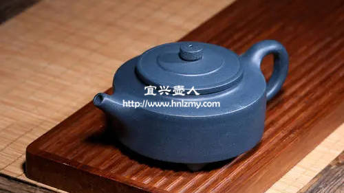 藍色紫砂壺是什么泥料