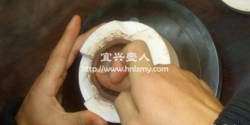 模具制作壺蓋的方法