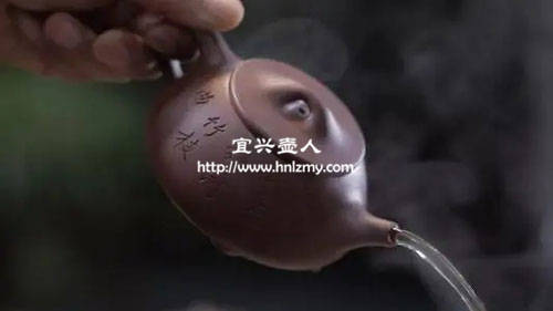 紫砂壺斷水不好可能是壺型的原因