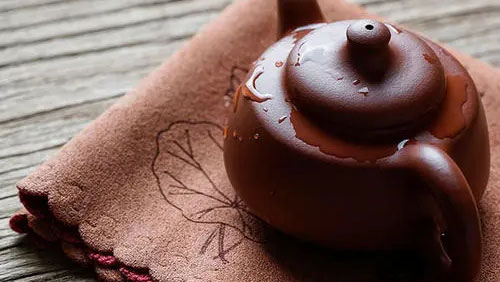 紫砂壺養壺用濕茶巾還是干茶巾