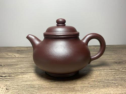 新買的石紅壺很亮是怎么回事2