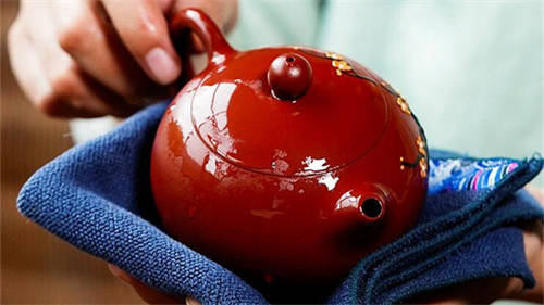 紅茶用什么泥料的紫砂壺好