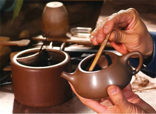 紫砂壺保養過程中的注意事項