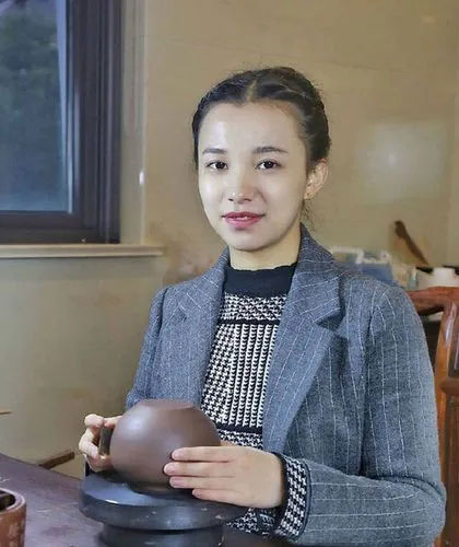 卞麗娜個人照片